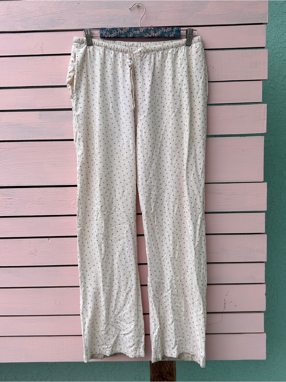 Brandy Melville Pants - Picture 3 of 4